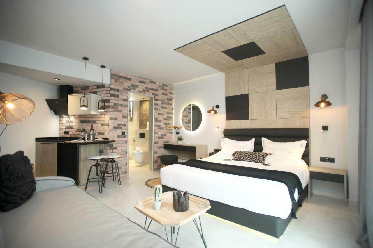 Athinais Luxury Apartments Hanioti Esterno foto