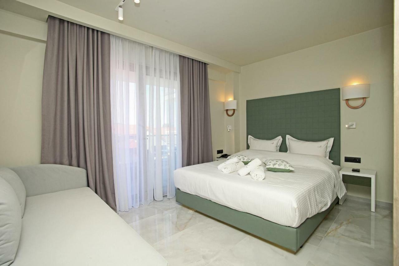 Athinais Luxury Apartments Hanioti Esterno foto