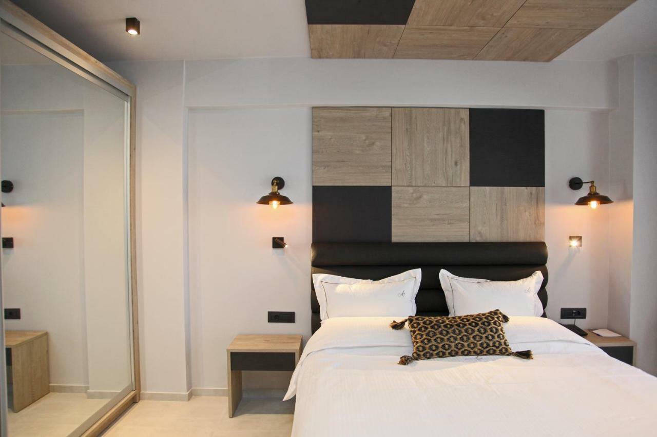 Athinais Luxury Apartments Hanioti Esterno foto